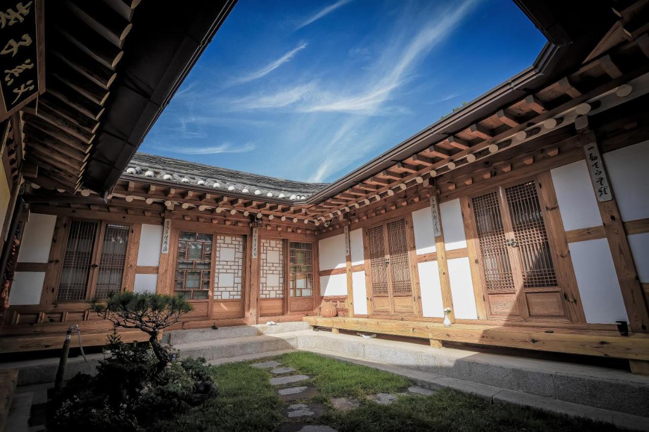 Cheong Yeon Jae Hanok Hotel Seoul Exterior foto